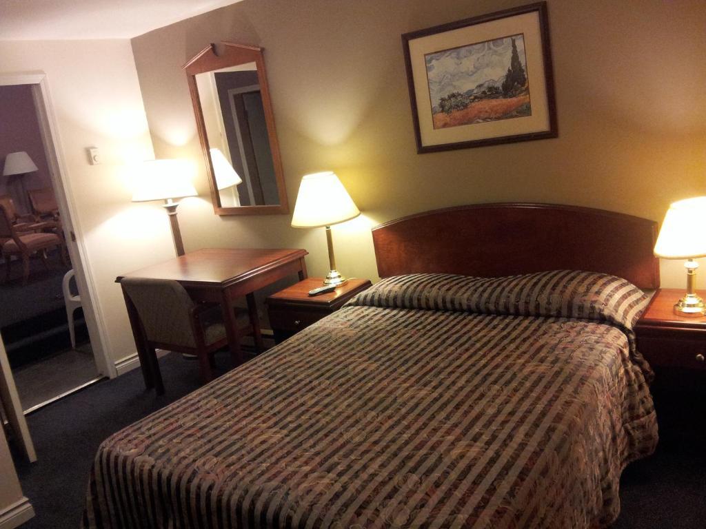 Cache Creek Inn Værelse billede