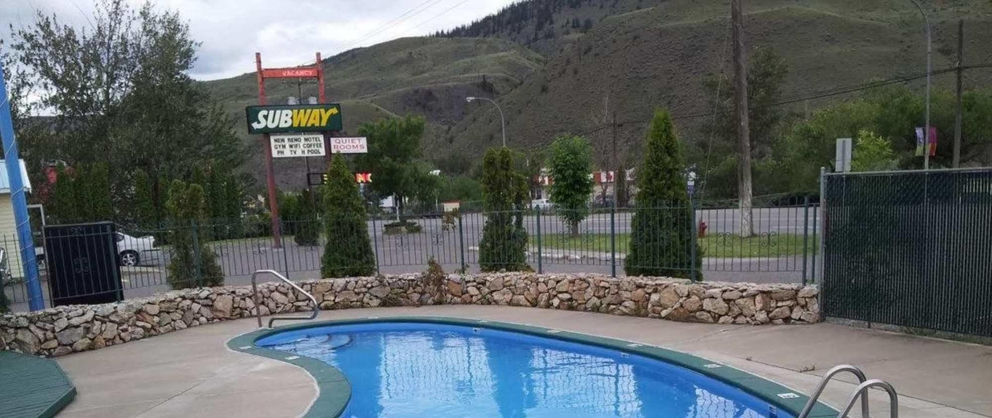 Cache Creek Inn Eksteriør billede